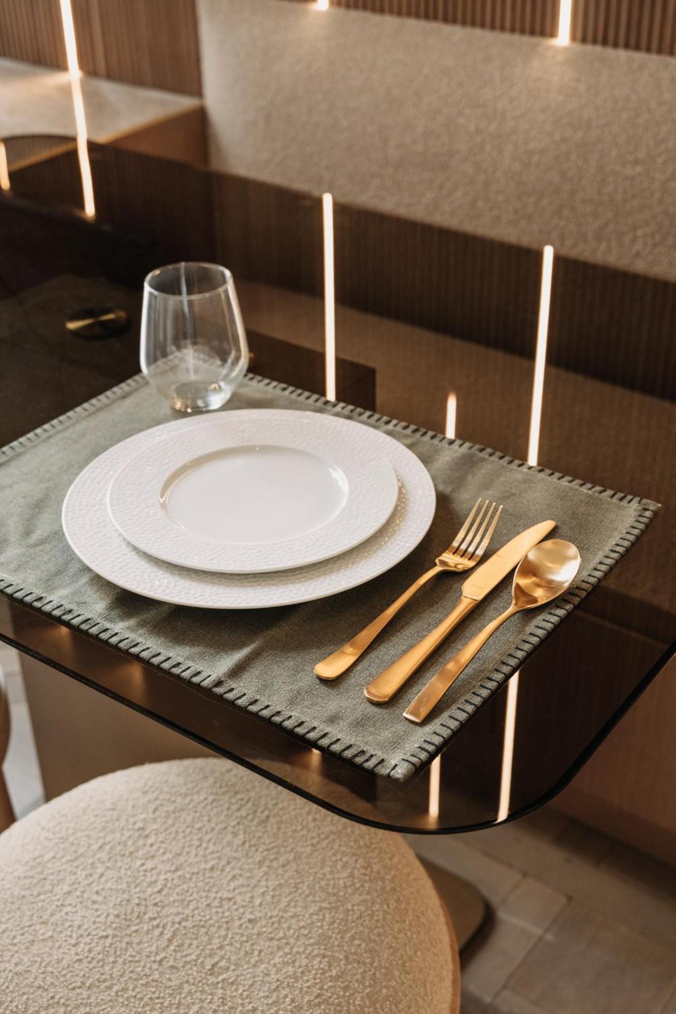 Highstay - Luxury Serviced Apartments - Louvre باريس المظهر الخارجي الصورة