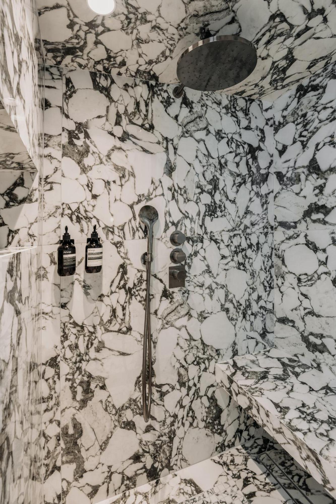 Highstay - Luxury Serviced Apartments - Louvre باريس المظهر الخارجي الصورة